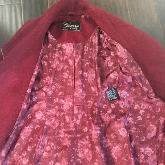 Asymmetrical Red Guess Coat 💯 - Picture 4 of 9